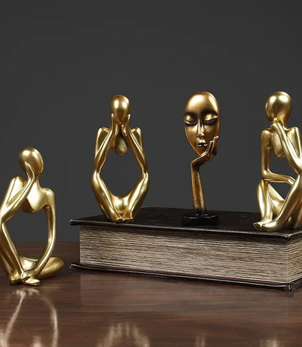 Skulptur „Der Denker“/Sculpture « le penseur »