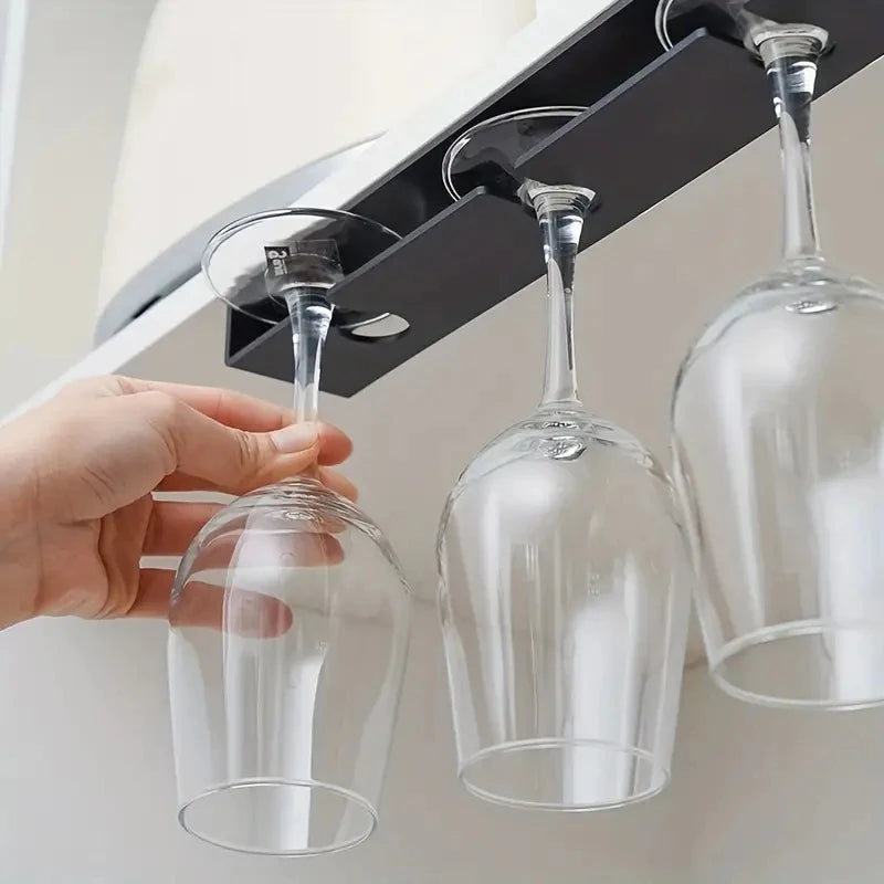 Stylish support to hang wine glasses