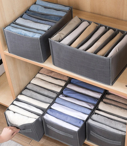 Moderner Organizer für Hosen, Unterwäsche und mehr/Organisateur moderne pour pantalons, sous-vêtements et plus