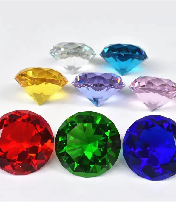 Rautenförmiger K9-Kristall/cristal K9 en forme de diamant